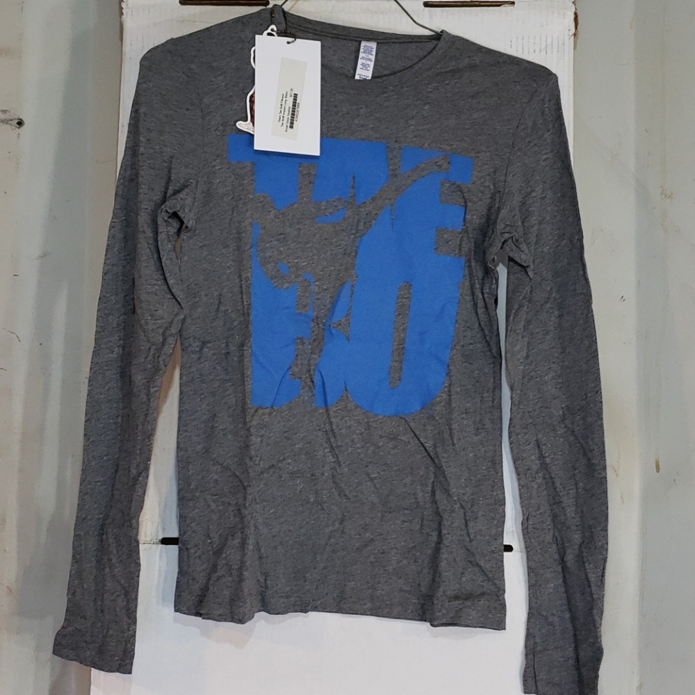 Heather Tae Bo Impact Kicking Man Text L/S shirt